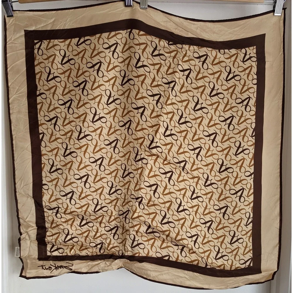 SomKent Women's Scarf Beige Brown Logo Acetate‎ Made in Japan 26in